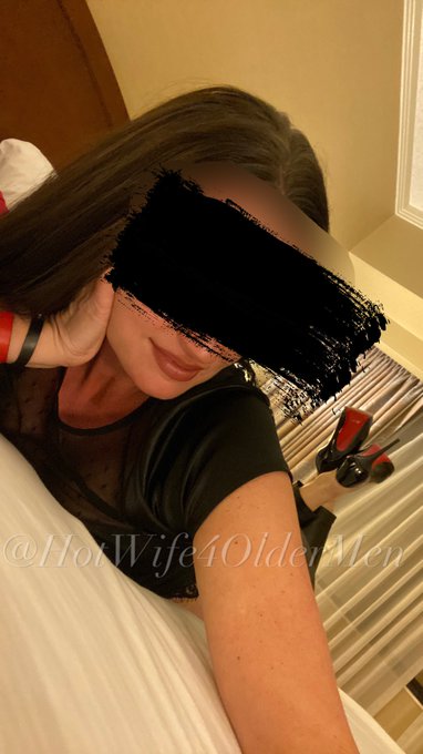 Looks like I need to change my name. I am meeting a 32 year old #BBC tonight. This isn&rsquo;t my first. However<a href="/tag/datenight"class="tags"><span>#datenight</span></a><a href="/tag/bbc"class="tags"><span>#bbc</span></a><a href="/tag/hotwife"class="tags"><span>#hotwife</span></a>