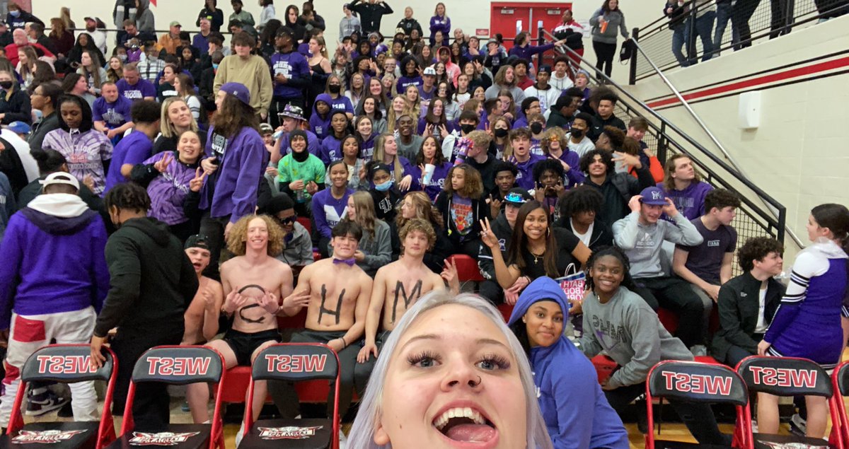 Pit2022's tweet photo. How do I start this.. I am so proud our our athletes and our students. This was the best season by far and I’m so happy we showed up and showed out! I loved being your  Student Section Leader, but do not let the Middie Magic Die!!! SSL Nora signing out✍🏻M.I.D until I D.I.E🔊💜 https://t.co/d6bel9veHe