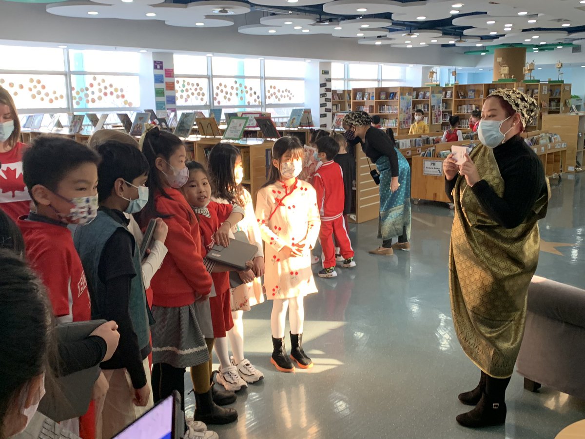 Bonnie_Library's tweet photo. We celebrated #MotherLanguageDay at #myCISB How amazing is it to spend every day among all these cultures and languages! I loved collaborating with @seanmuralla to make this day happen https://t.co/iWRM9SaN13