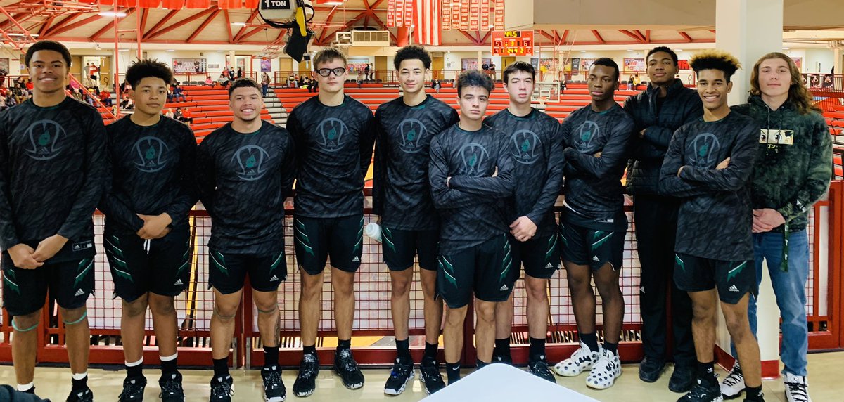 Tough loss tonight for our boys, but super proud of their hard work, determination and commitment this season!  Awesome group of young men with VERY BRIGHT futures!! 💚🏀🖤 #WEst #TogetherAsOne  <a href="/SCWestBball/">S.C West Basketball</a>