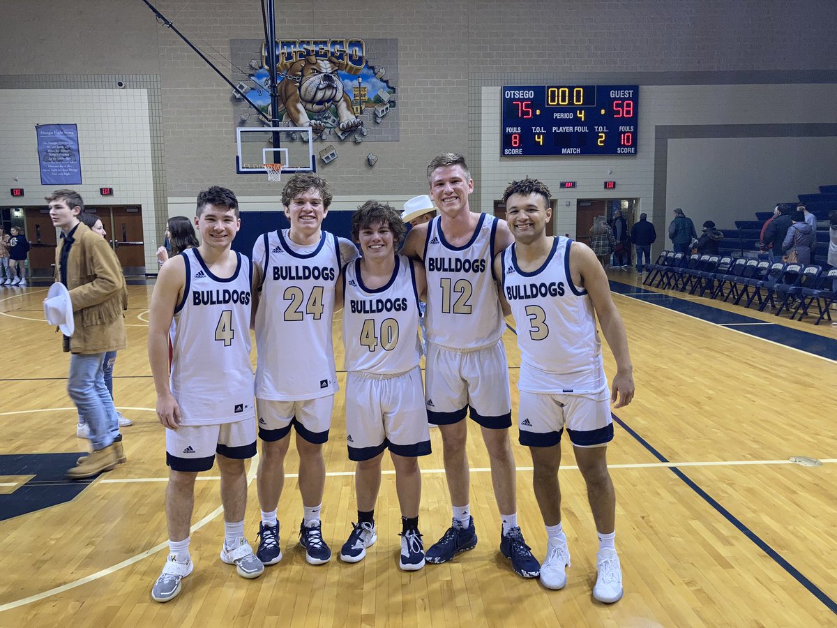 All Hail Bulldog Seniors!!

Zach Kortokrax (5), <a href="/ashtonatwater22/">Ashton</a> (6), Tyler Norris (8), <a href="/JacobZartman/">Jacob Zartman</a> (11), and Jackson Richmond (a career-high 14) combined for 44 points tonight as OHS ran past Allegan 75-58 to move to 14-4 and in position for conference title #5 in a row.