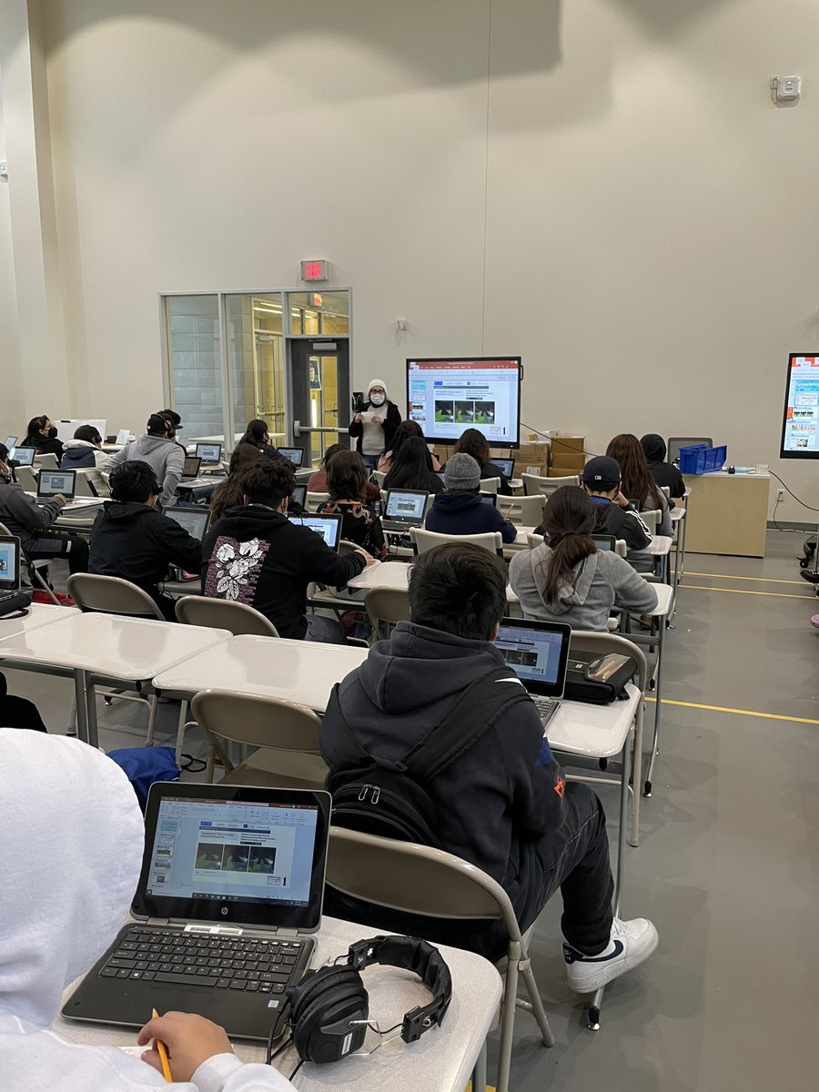 EstherSalazar08's tweet photo. Day 2 of our TELPAS Bootcamp: bringing awareness, practicing, and achieving!! ๐ช๐๐ฆฌ๐It only takes a minute to spark a mind! #EveryLearnerCounts https://t.co/CxGSDDScBw