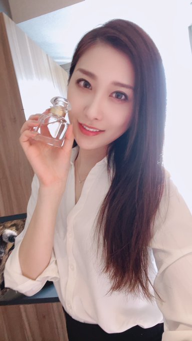 Mon Guerlain💓🌸 https://t.co/XyVXVD2gUQ