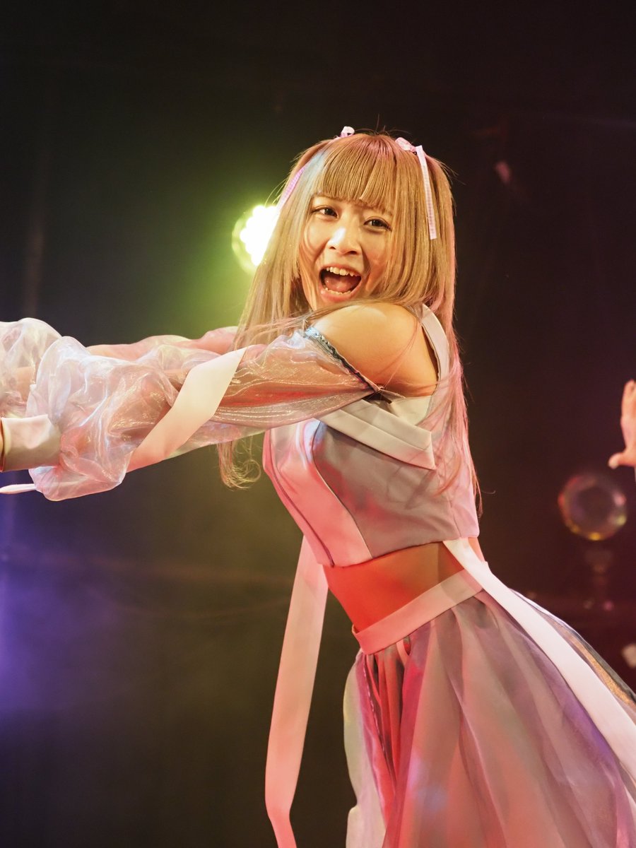 kattz802's tweet photo. 2022.02.18
緊急単独ライブ @ club asia
未知セラン さん
ダンスも表情もダイナミック
#FuMA #フューマ
#ライブ写真
#キリトリセカイ #キリトリ世界
#ファインダー越しの私の世界 https://t.co/oN2IRkCxAh