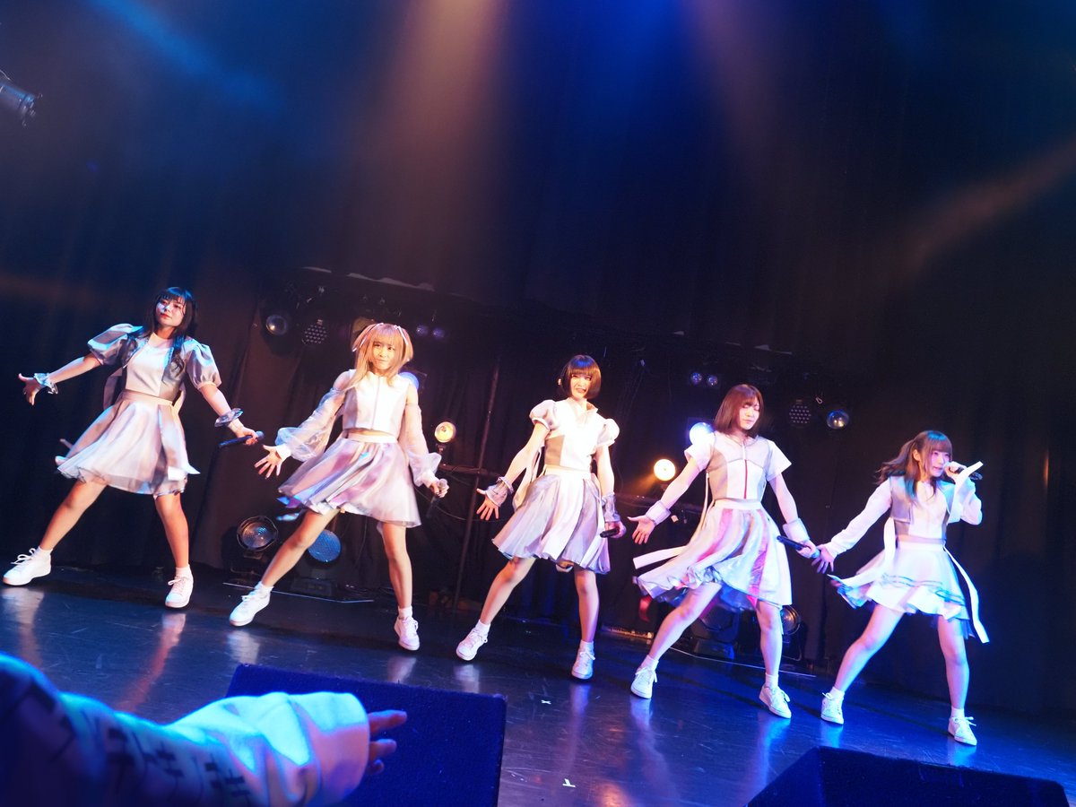 kattz802's tweet photo. 2022.02.18
緊急単独ライブ @ club asia
未知セラン さん
ダンスも表情もダイナミック
#FuMA #フューマ
#ライブ写真
#キリトリセカイ #キリトリ世界
#ファインダー越しの私の世界 https://t.co/oN2IRkCxAh
