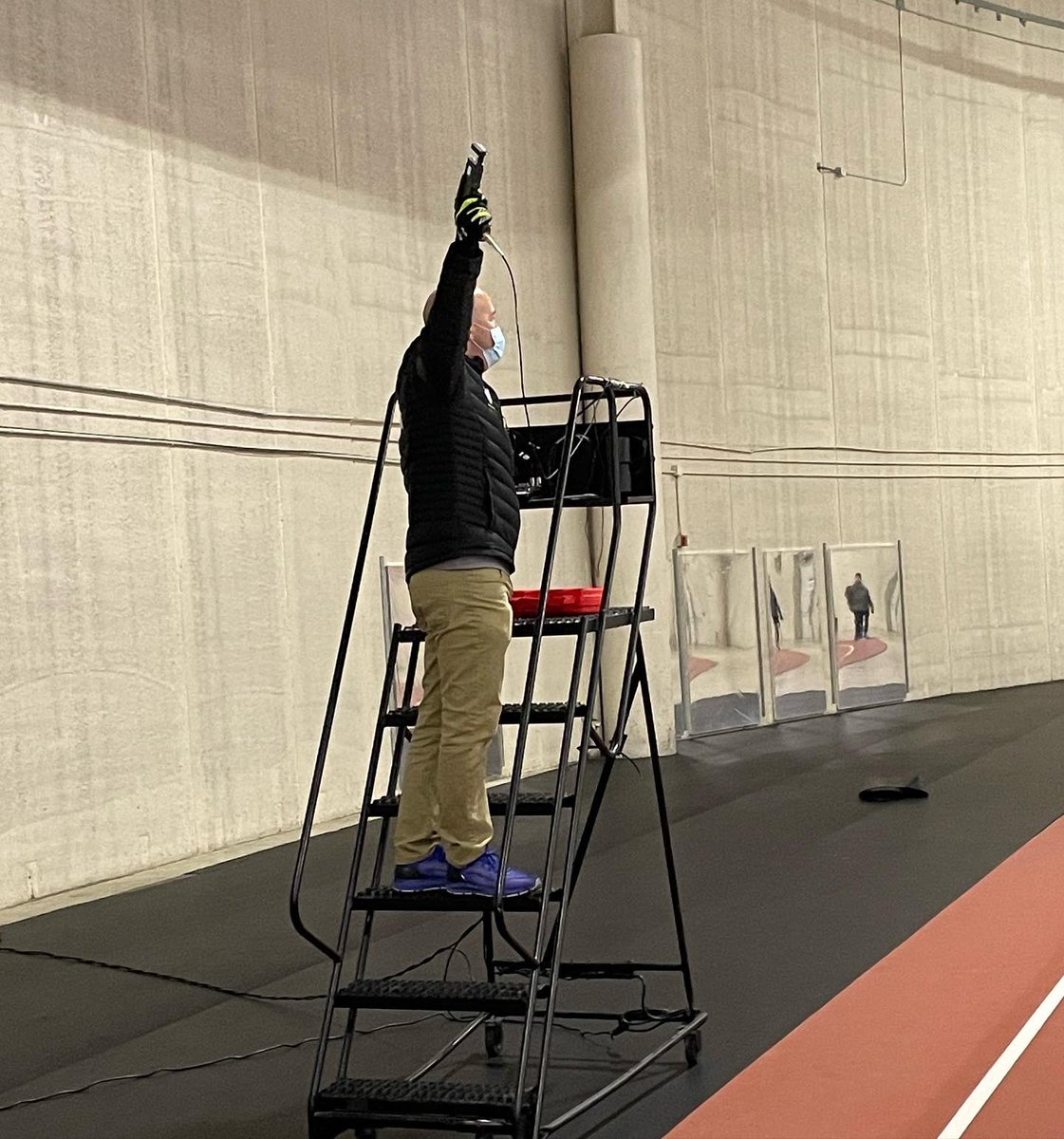 DASH_Skating's tweet photo. Friday Night Races ARE BACK! 

One after another for an hour and a half 💯

Fastest time of the night was a 7.1sec 50m in hockey skates 🔥 

Phase 1: Grow Speedskating 📈

#DASHSkating #Speedskating #Schaatsen #FridayNightRaces https://t.co/QydbUYSFGB