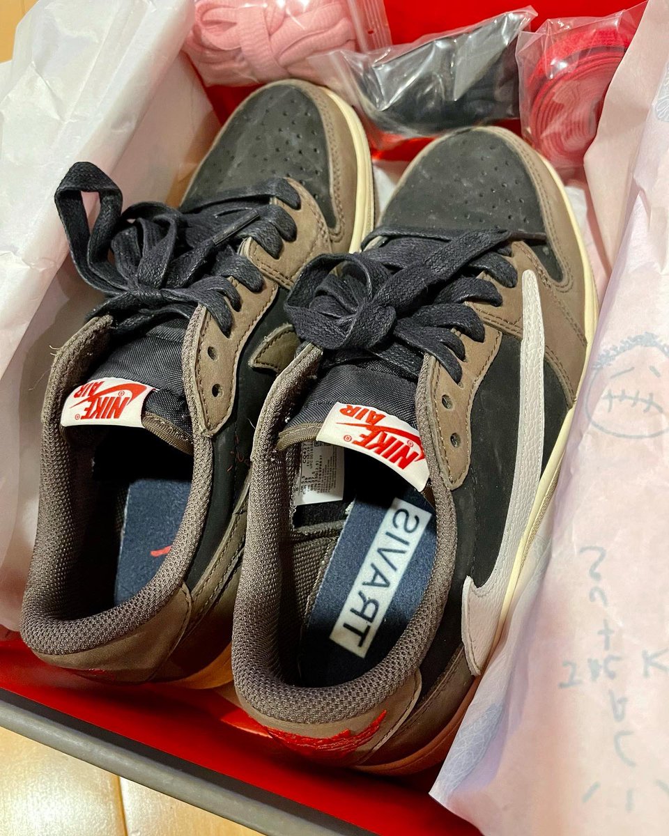 Jeannyu's tweet photo. Uncle Tony’s Christmas present for ilan! https://t.co/9wDB5t7k0T