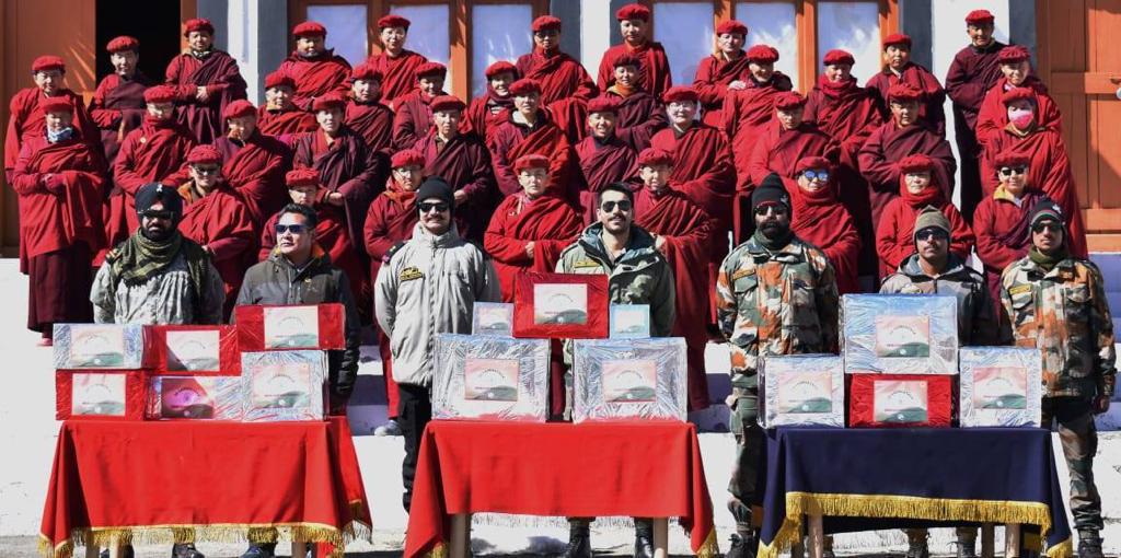 firefurycorps's tweet image. Reaffirming deep bonds &amp;amp; commitment towards people of Ladakh #MedicalCamp was conducted at Mahe Druk Gawa Khilwa Nunnery to assist the Nuns in harsh winters by #SnowLeopardBrigade #OpSadbhavna 
@adgpi
@NorthernComd_IA 
@Ig_ladakh
#IndianArmyPeoplesArmy