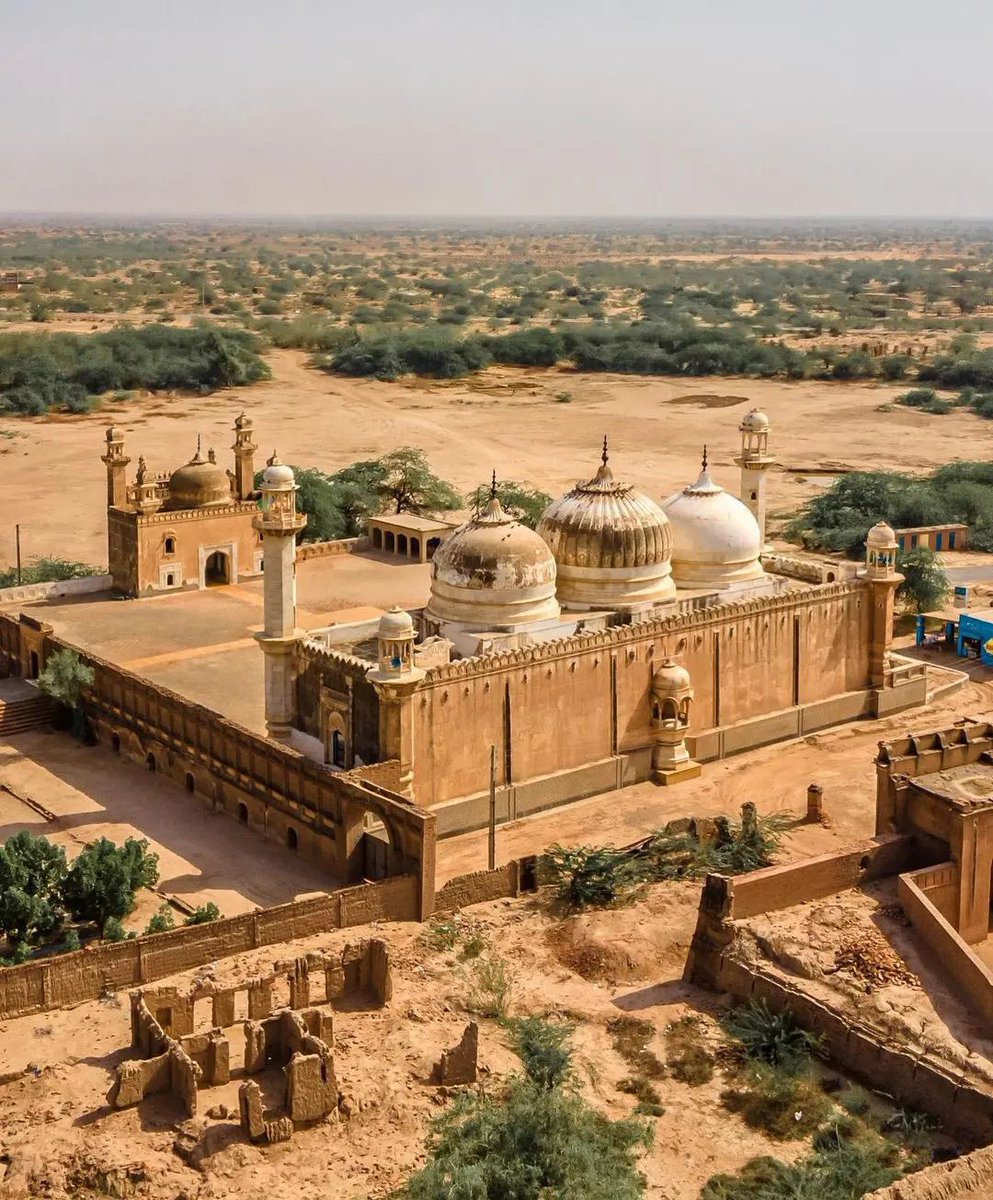 Derawar Fort- Bahawalpur 🇵🇰