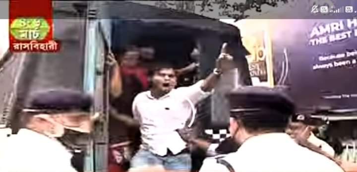 PandeyBideshy's tweet photo. Release AISF National President Comrade @ShuvamBanerje18 immediately.
TMC has blood of Anish Khan on its hands. We want justice for Anish Khan. We will not keep silent. This movement will shake the crown of TMC.
@AISFofficial
#StudentsUnityLongLive
#AISF
#WestBengal https://t.co/P6czIHfRdl