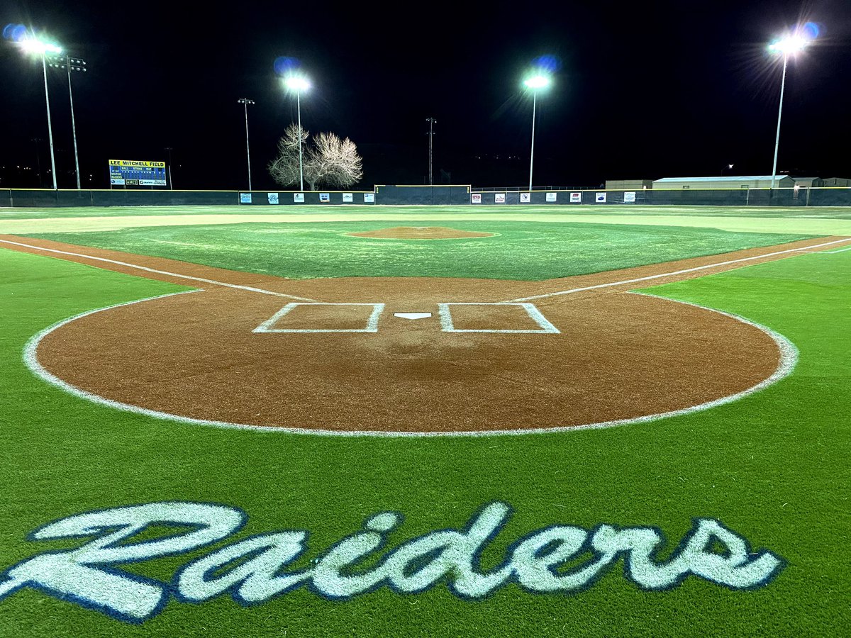 ReedHSBaseball's tweet photo. Raiders will get their first taste of the 2022 season as they host Truckee at noon at #LeeMitchellField in the 1st scrimmage of 2022. #BaringBoys https://t.co/h5jP22pusH