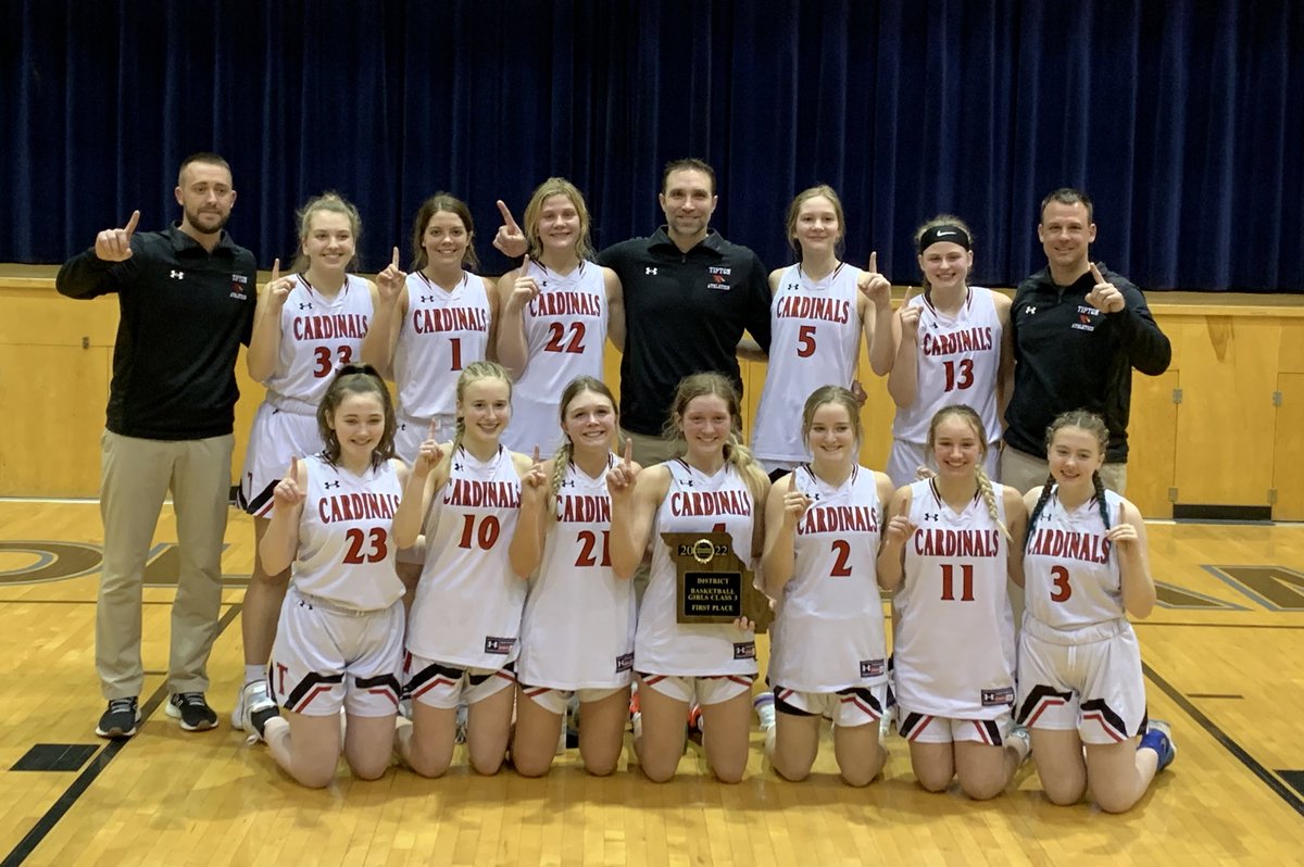 TiptonLady's tweet photo. GBB Tipton 58 Stover 36 @myraclaas4 29 points @briar24945658 10 points @CharleeBailey4 6 points @Josiedicus 6 points @courtne33554396 3 points @BixlerKenna 2 points @brettbigcox 2 points #BeaksUp https://t.co/5HyTrbuJ0J