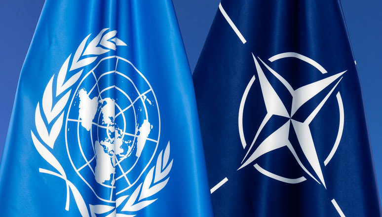 Нато 32. ООН И НАТО. Флаг НАТО. Североатлантический Союз НАТО. ООН НАТО ЕС.