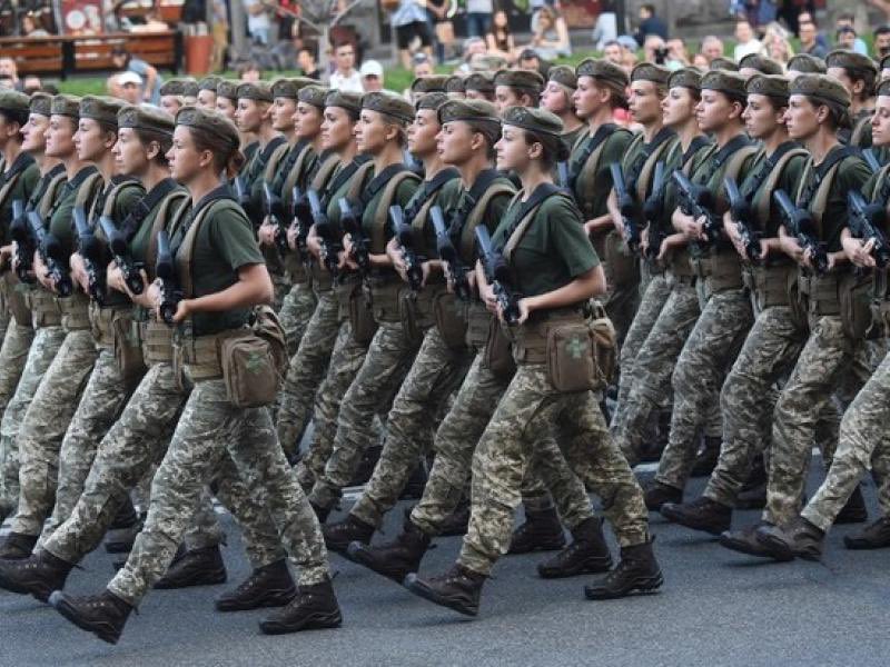 Ukraynalı kadınlar, Suriyeli ve Afgan erkeklerden daha delikanlıdır 💪🏻
#Ukrania #Ucrania