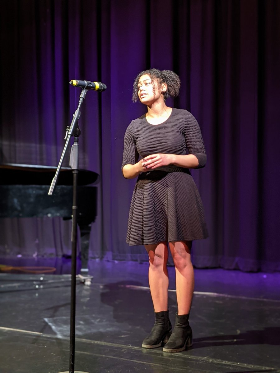SandringhamMus's tweet photo. Kicked off this half term with a fantastic senior recital evening featuring 26 super soloists. @SandringhamSch1 @SandSixth @ChidgeyEmma https://t.co/7b4dvrnDxb