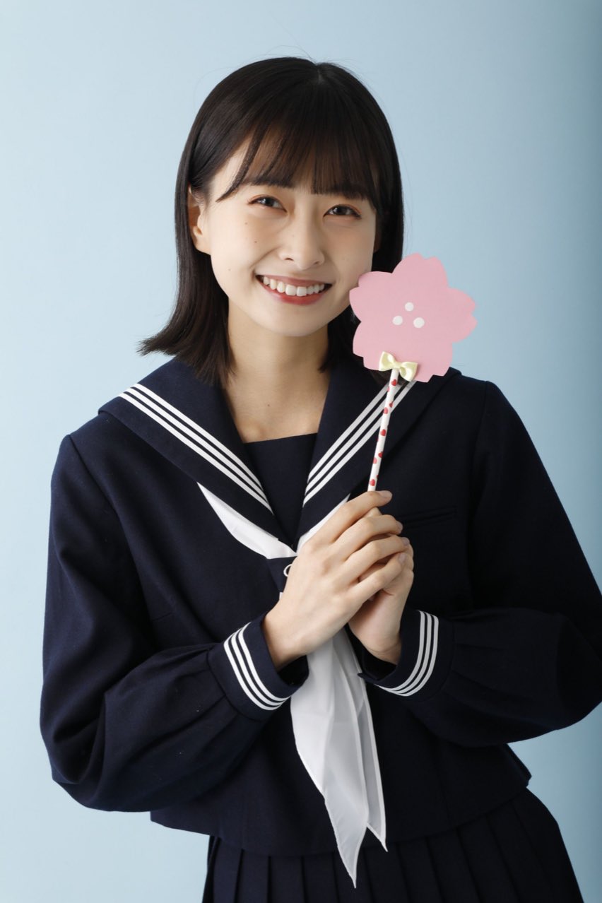 HKT48 - 直筆サイン入り自撮り 生写真 松岡はな HKT48 3-2 ニコ生 限定 HKT HKT48 松岡はな 生写真 直筆サイン入り 3-2 ニコ生特典 - メルカリ