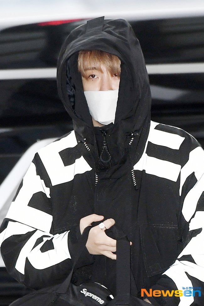 Kstyle No Twitter Photo Got7 ヨンジェ スケジュールのためタイへ出国 カジュアルな空港ファッション 動画あり T Co Vwe5ectwyk Got7 ヨンジェ T Co Aukqupwtl0 Twitter