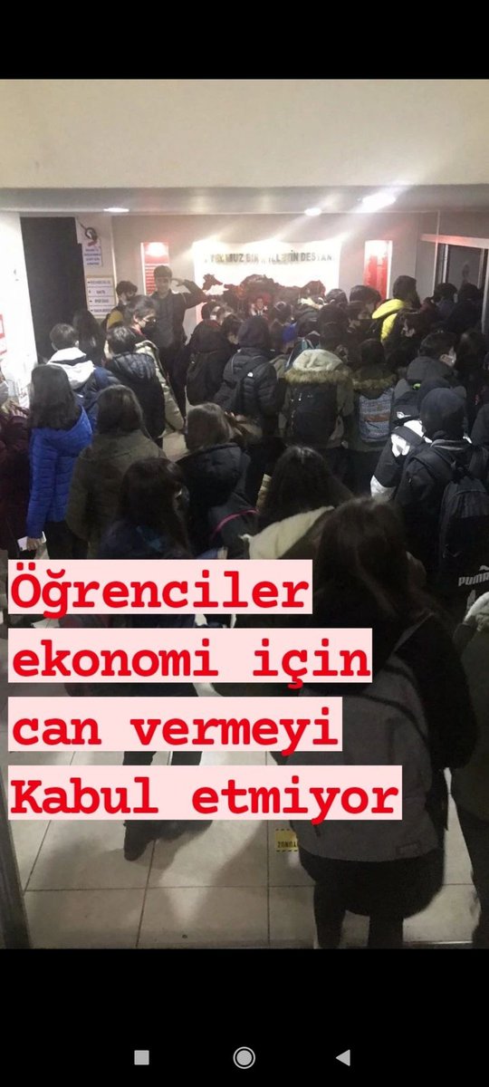 _habergundem_'s tweet photo. Okullarda hiçbir önlem yokken bu yüz yüze eğitime devam etme ısrarı nedir ?

#TürkiyedeÖğrenciOlmak https://t.co/Y8x8CUAnCZ