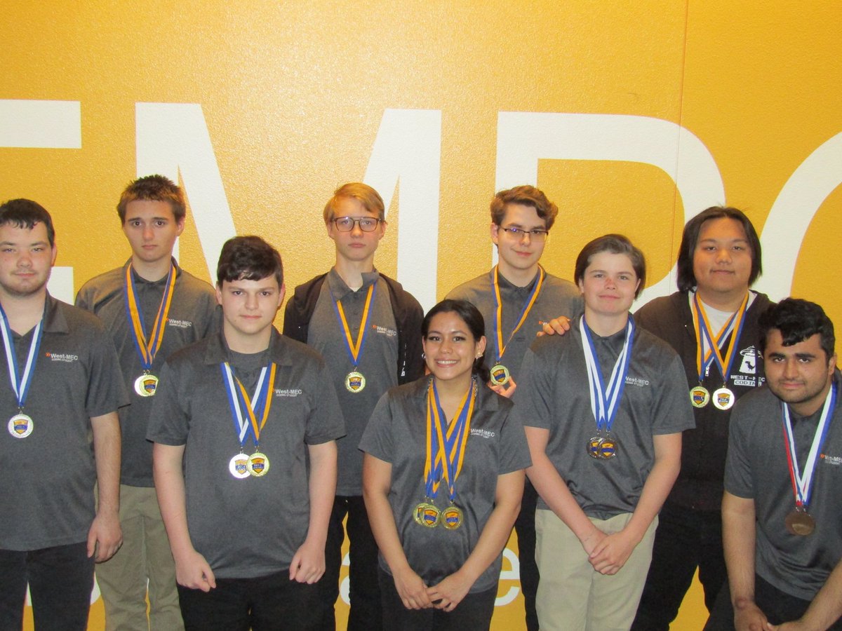 CodingNe's tweet photo. Congratulations to all of our FBLA Regionals winners! We look forward to seeing what they'll do next for their competitons in April! https://t.co/4MzNmUC7LH