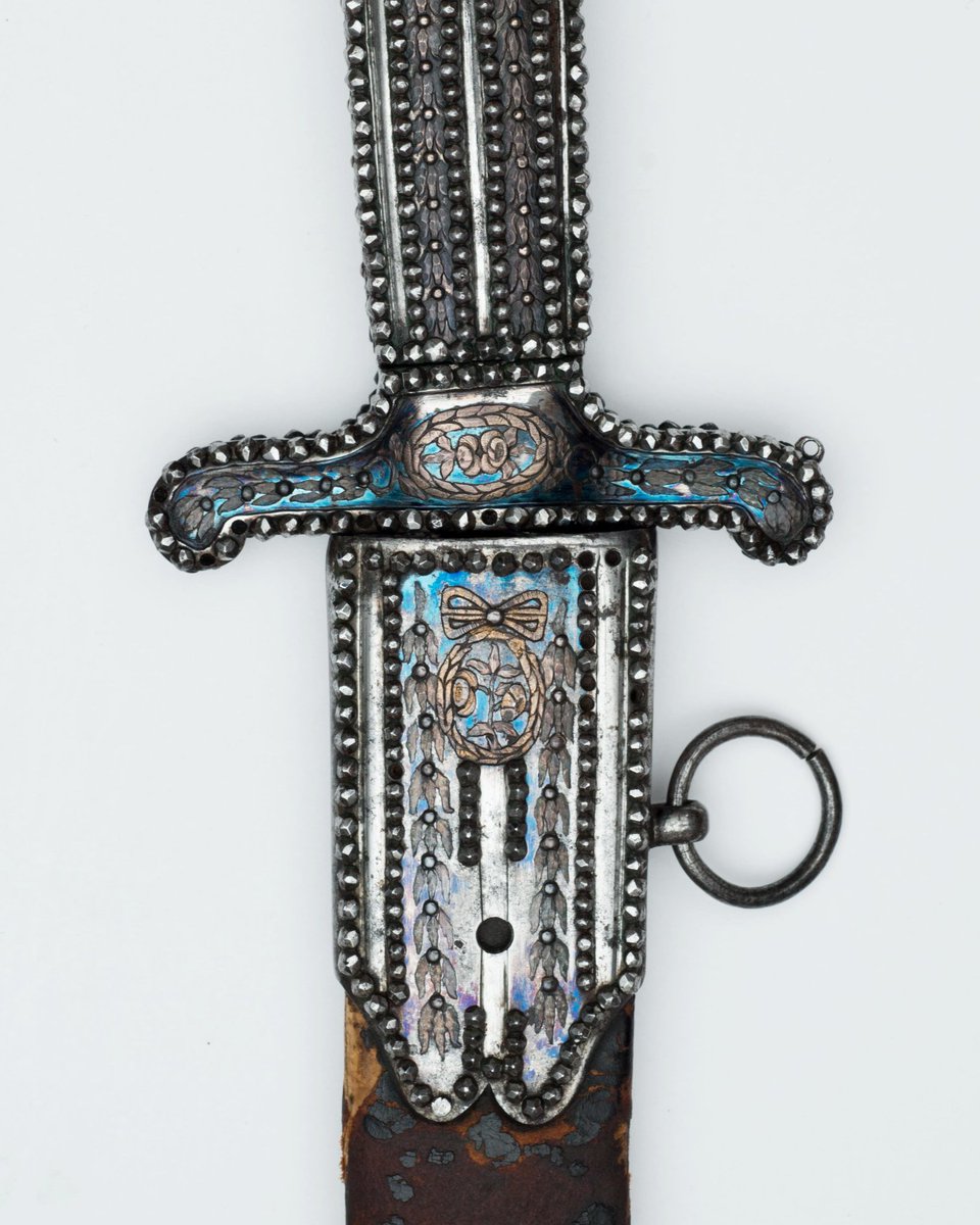 StateHistorical's tweet image. #ДеньвИстории #ТулавсобранииГИМ

310 лет назад был основан Тульский оружейный завод ❤️ Тула — важный город для Исторического музея: именно здесь был открыт первый региональный филиал ГИМ. tula.shm.ru