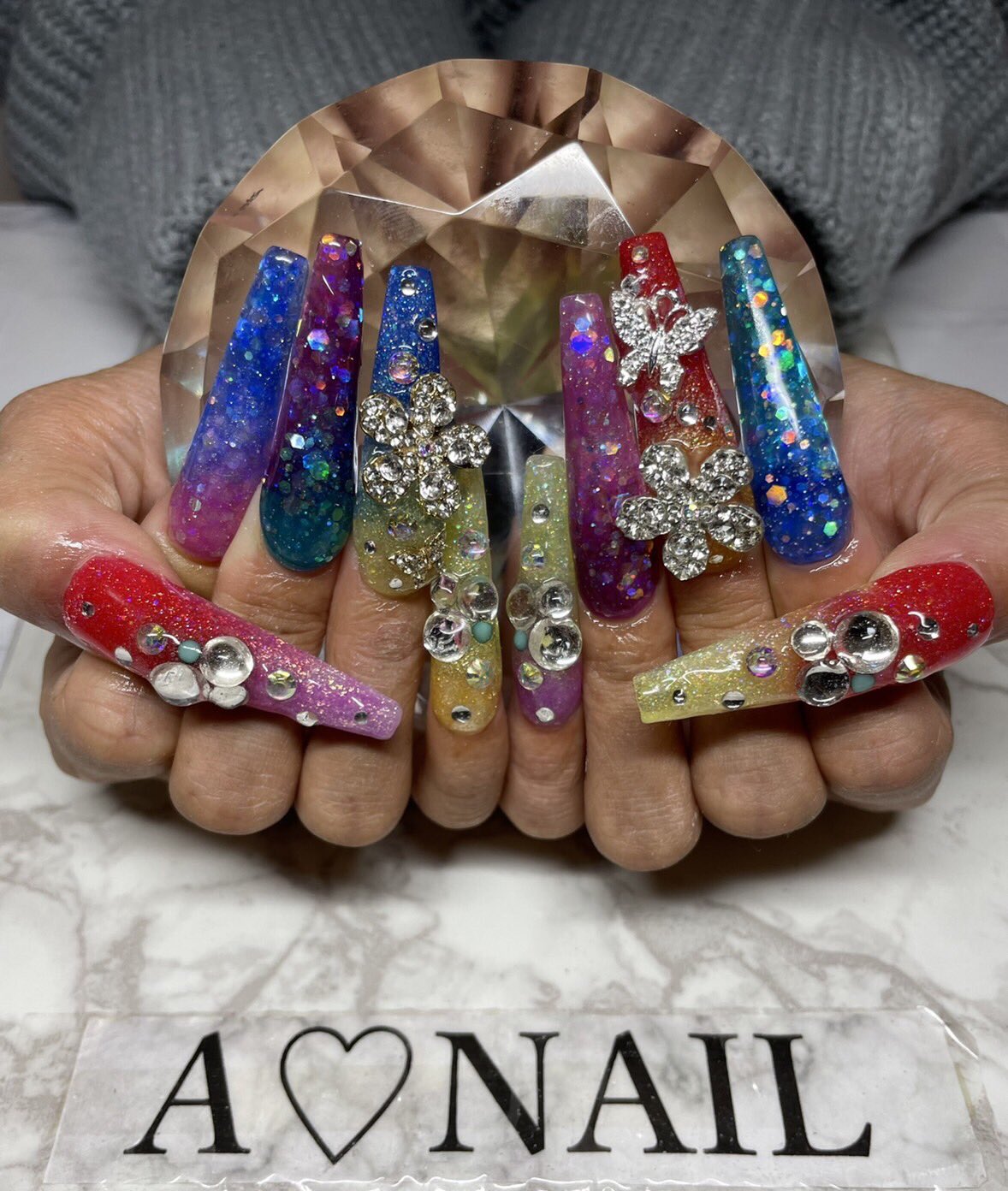 A Nail 琴美ちゃんネイル スカルプ 本厚 本厚木 南口徒歩5分 本厚木ネイル やり放題 ラメネイル グラデーションネイル ストーンネイル お花パーツ 蝶々パーツ Anail T Co Kq6ryc4ddl Twitter