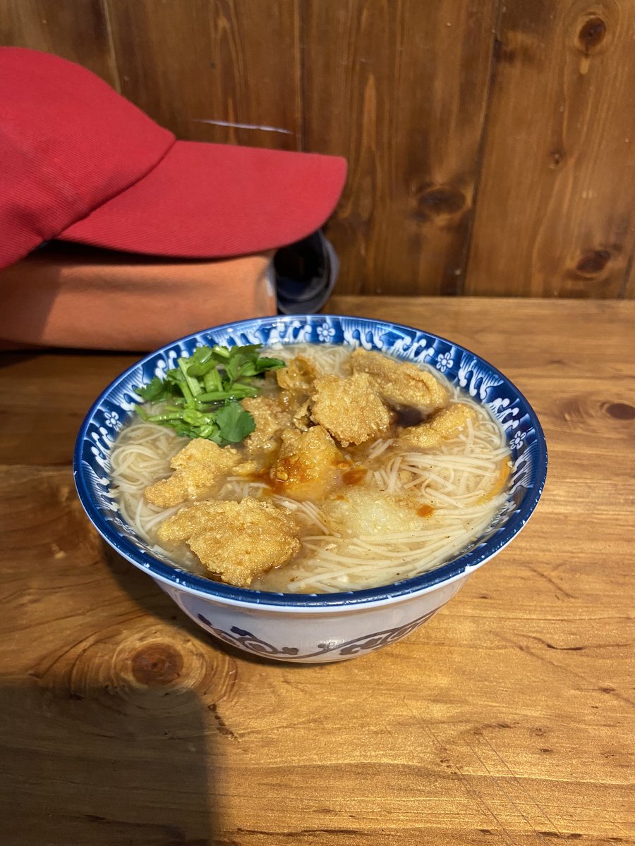 TellingtreeChen's tweet image. 有人說 #新竹 是美食沙漠，但我總覺得小小城區裡頭很多小店都很讓人驚艷啊！

#CoffeeSHOT #享初食 #薯霸早餐