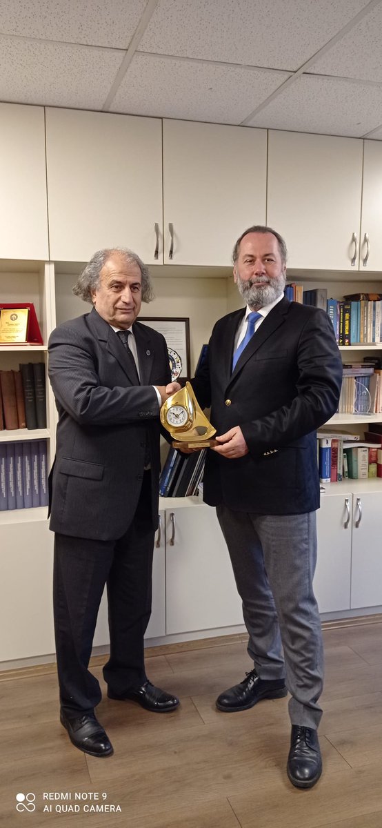 TurdefOrgTr's tweet photo. Türkiye Denizcilik Federasyonu olarak Tüdevmed, Deniz Çalışanları Dayanışma Dernegi ve TMMOB GEMİMO ile görüşme yapılarak başta yıpranma hakkı ve yeşil pasaport olmak üzere denizcilikle ilgili görüş alışverişinde bulunulmuştur. https://t.co/pYyNFCBPlf