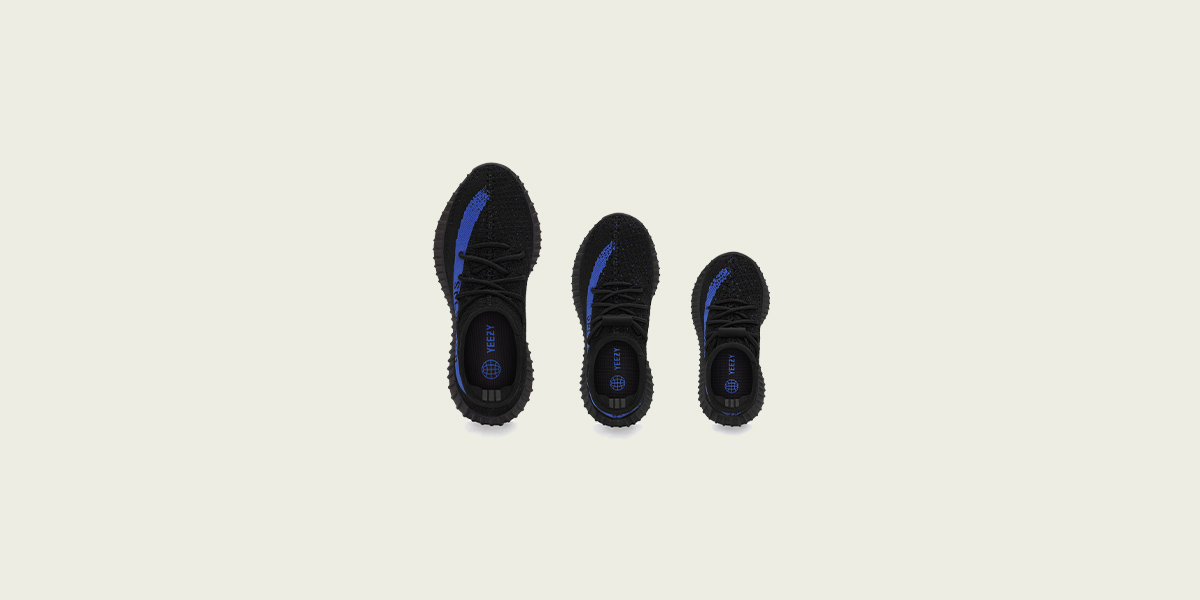 YEEZY BOOST 350 V2 CORE BLACK/ DAZZLING BLUE/ CORE BLACK