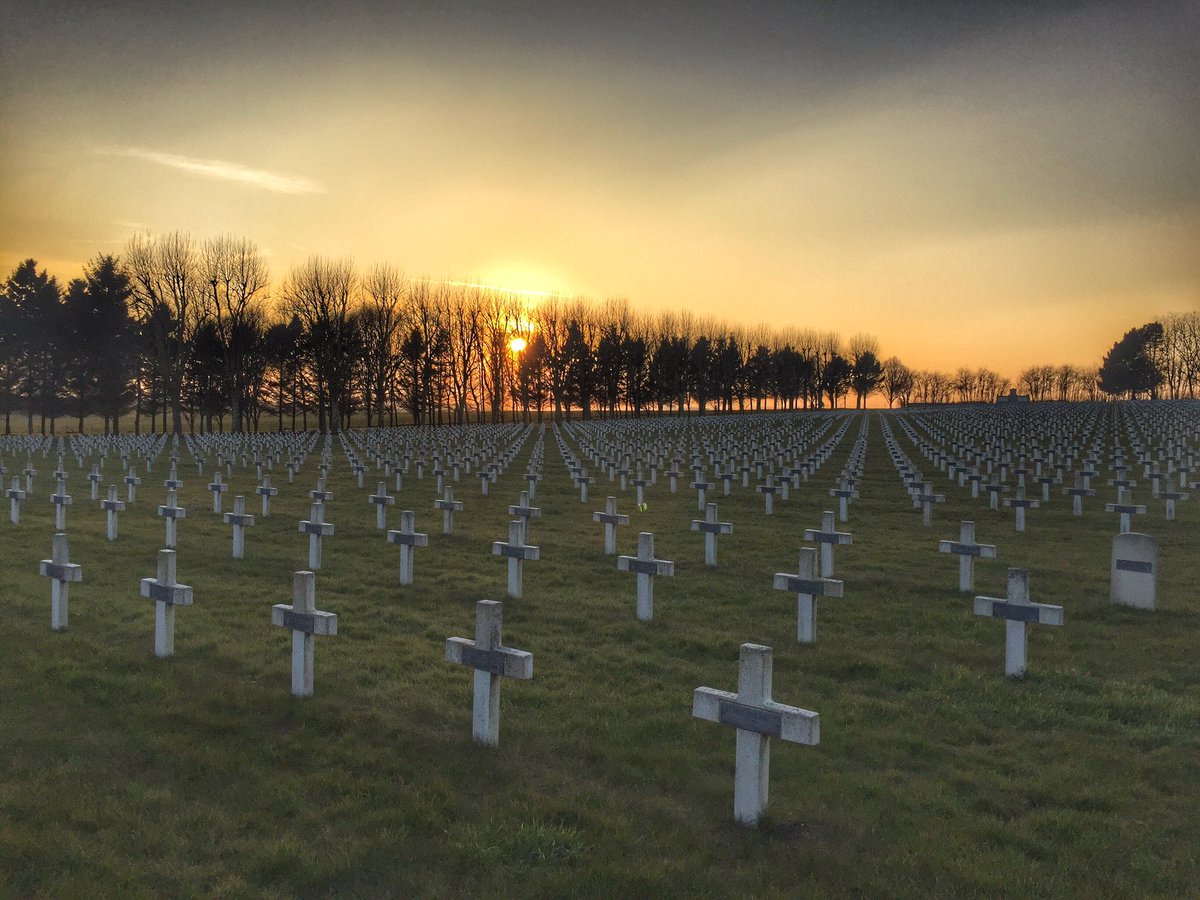 Winter sunset at the French National Cemetery at La Targette near Arras in Northern France. More than 11,000 Poilus are buried here largely from the Battles of Artois in 1915. #DailyBattlefields