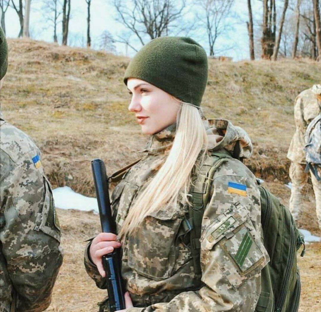 patheditsindia's tweet photo. Women 💪at the forefront against the Russian aggression!
#Ukraineunderattack
#Ukraine 
#russianinvasion https://t.co/xUpPZk6SH7