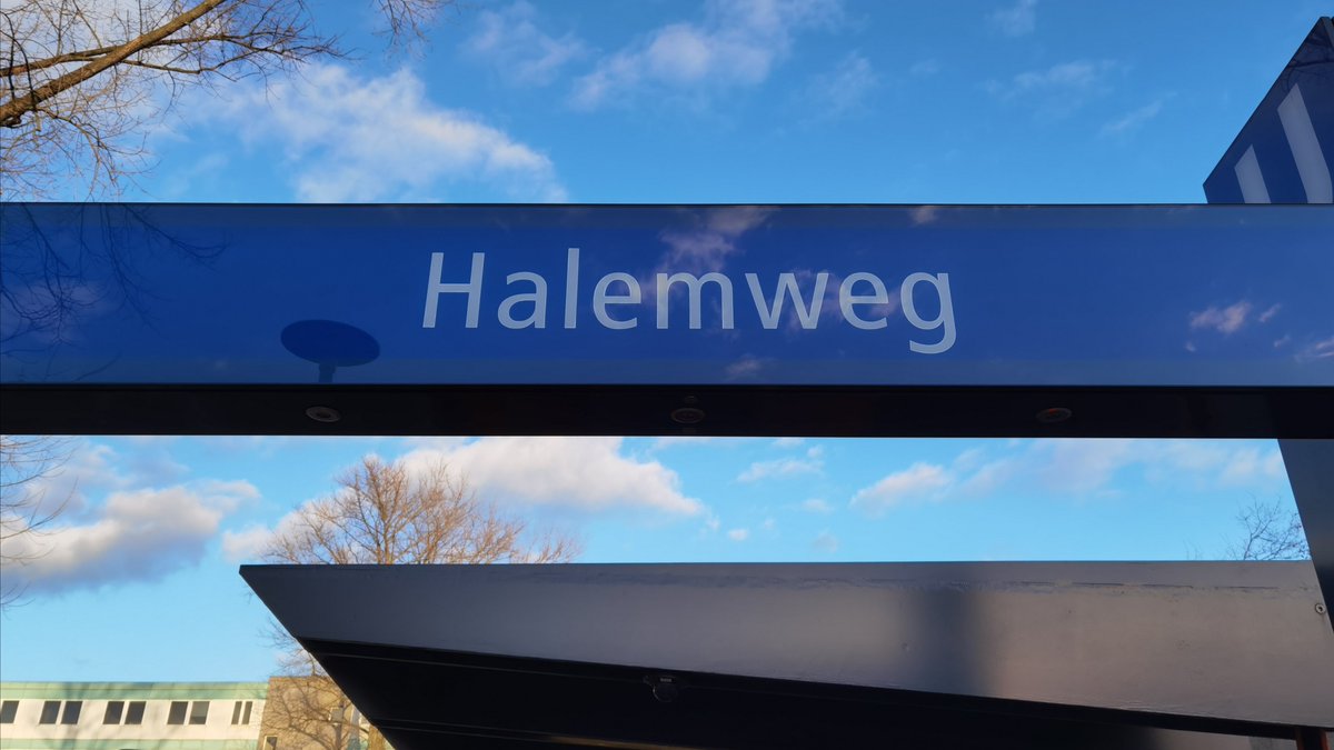 Stift_und_Bogen's tweet photo. U-Bahnhof "Halemweg". Erinnerung an Nikolaus von #Halem (* 1905), unter dem Naziterror #otd 1942 wegen Planung eines Anschlags auf Adolf #Hitler verhaftet, nach Gefangenschaft u. a. im KZ Sachsenhausen am 9. Oktober 1944 im Zuchthaus Brandenburg ermordet. @BVG_Kampagne
#Berlin https://t.co/SzB0cd6zIl
