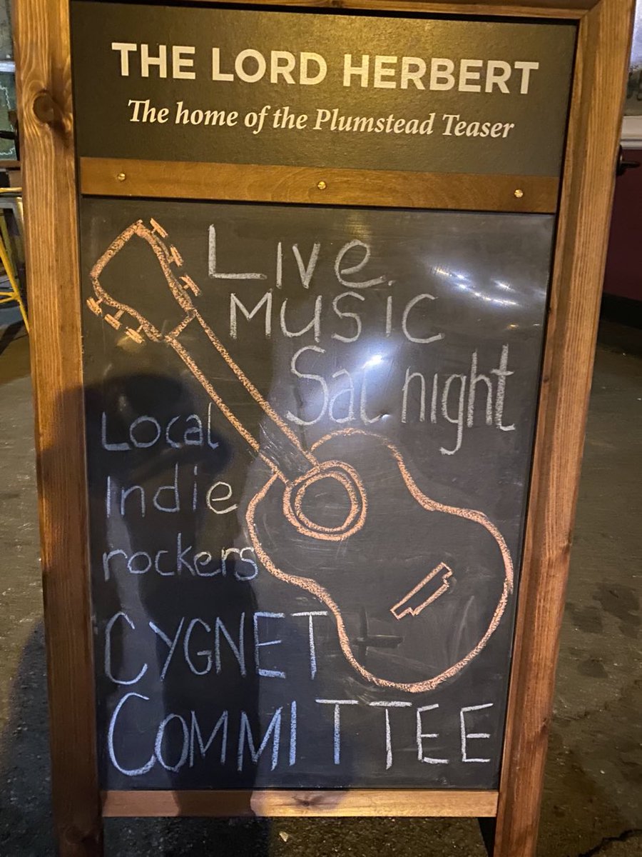 Cygnets_Band's tweet photo. Playing April 23rd. Come along!!
#lordherbert #SE18 @LordHerbert2 #music #London #covers #60s #70s #punk https://t.co/zJrCU9Kh0l