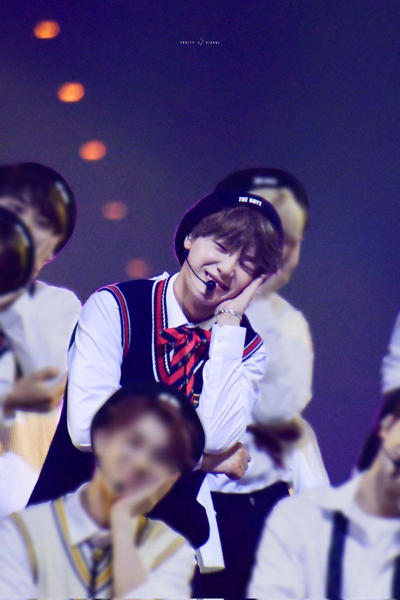 hakthinker's tweet photo. WHAT IS LOVE?
➯ #주학년 @WE_THE_BOYZ ˎˊ˗ https://t.co/SA2t0qTMMG