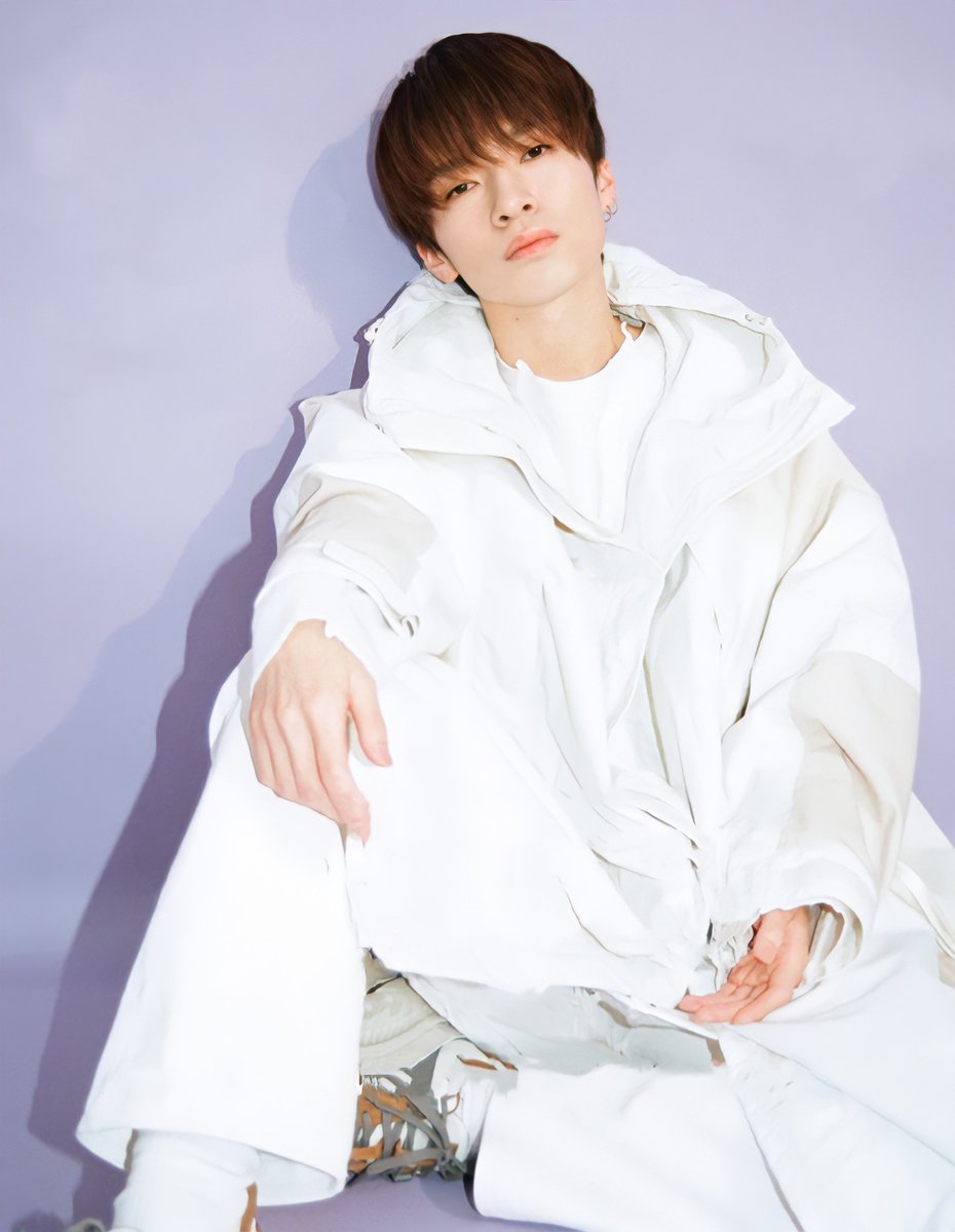 深澤辰哉 Gina表紙 文字消し SnowMan