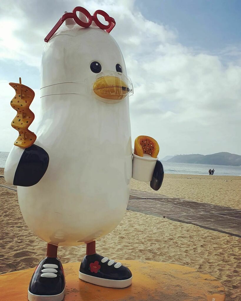 Shiro 済州島旅行の次は釜山など本土の南の方へ 釜山のヘウンデにいたこの鳥のキャラが激かわ おでんとホットック持ってる 釜山旅行 ヘウンデ 海雲台ビーチ 海雲台 韓国ゆるキャラ 韓国地方旅行 부산여행 해운대 T Co Shiro 済州島旅行の次は釜山など本土の南の方へ 釜山のヘウンデにいたこの鳥のキャラが激かわ おでんとホットック持ってる 釜山旅行 ヘウンデ 海雲台ビーチ 海雲台 韓国ゆるキャラ 韓国地方旅行 부산여행 해운대 T Co