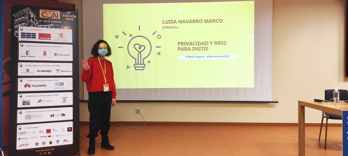 Todo a punto para comenzar los talleres X1Red+Segura de #MorterueloCON2k22 aquí en Cuenca <a href="/morteruelocon/">MorterueloCon</a> con Luisa Navarro