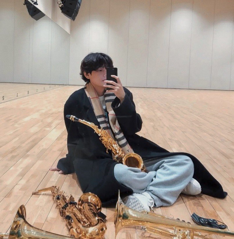 archivefortae's tweet photo. KIM TAEHYUNG MY DREAM MAN https://t.co/BnuUbYaYzd