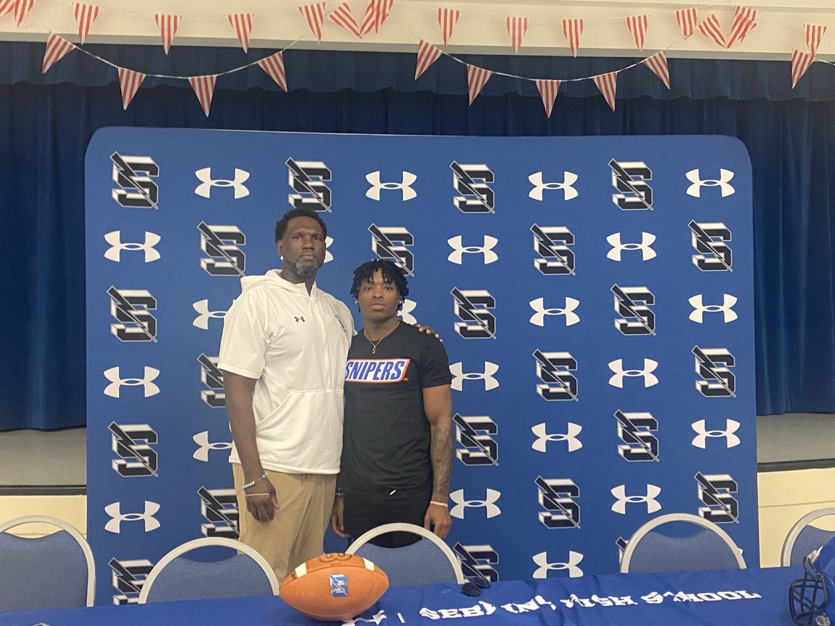 Eli D. Bertrand tweet media