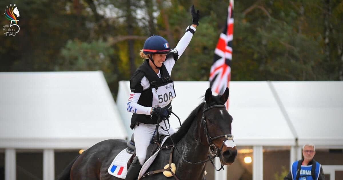 Très heureuse d'intégrer le groupe 1 de la <a href="/FFEquitation/">Fédération Française d'Équitation</a> avec Armanjo. C'était mon objectif depuis plusieurs années. Nous allons continuer à travailler pour espérer être sélectionnés tous les deux sur un grand championnat international avec l'Équipe de France🇫🇷.
📸 Les 5* de Pau