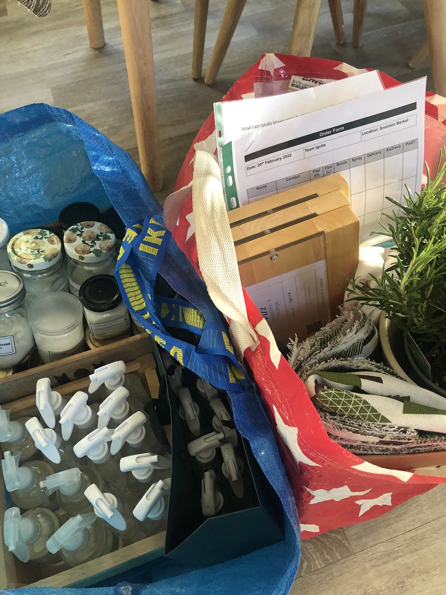 A early start today for @NottsHigh #teamignite as they head to Sneinton Market to showcase their amazing eco friendly home made cleaning product range. This group of 16/17 year olds should be very proud. Go and ‘sparkle’