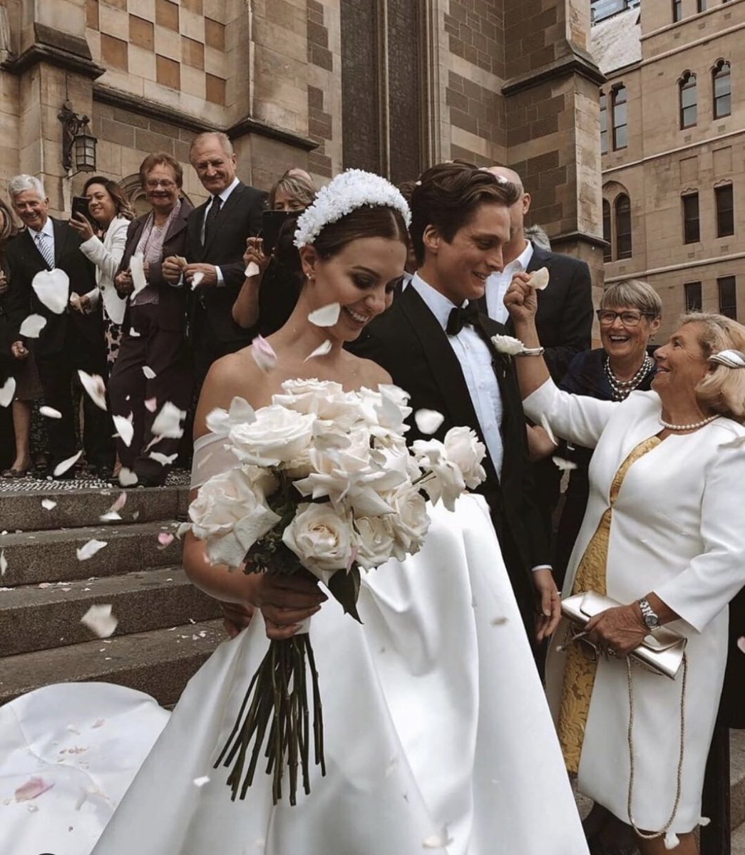 WEDDINGS_MG's tweet photo. Make it a moment that lasts forever 🤍 #wedding #WeddingStories #weddinganniversary #WEDDINGPHOTOGRAPHY https://t.co/xv3lXIYIWk