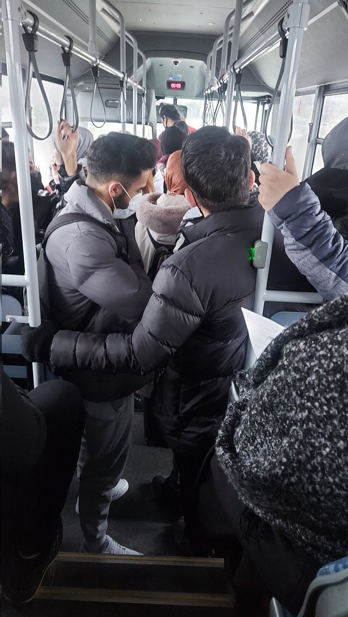 kvan86702027's tweet photo. Yeni tag umarım başarılı oluruz #TürkiyedeÖğrenciOlmak https://t.co/3UoL8q4lUL