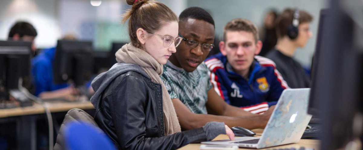 📢  Applications are now open for our postgraduate Allergy scholarships!

Up to 4 x scholarships are available for UK + international applicants for the 2022/23 academic year.

🔗  Find out more and join us at the #HomeOfAllergy: ow.ly/eJrA50I4itg