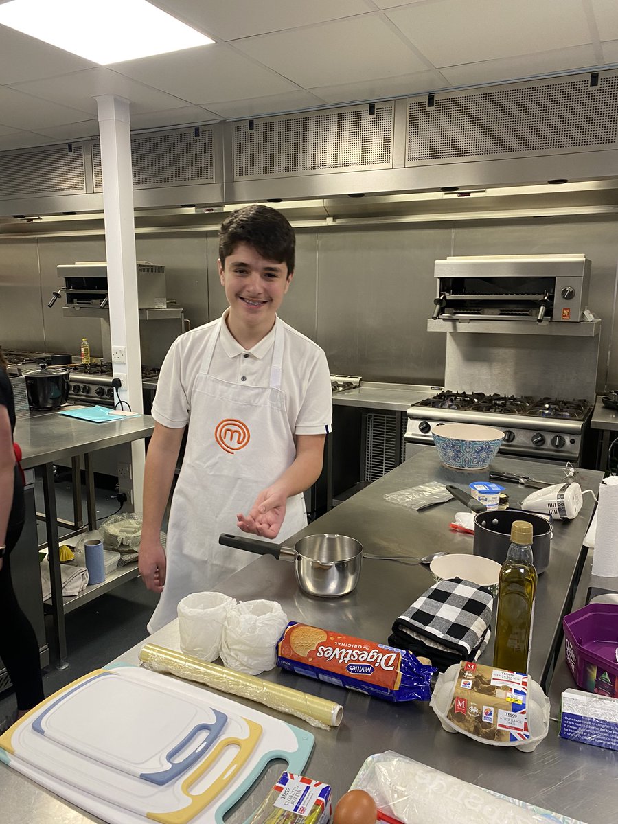 CN_Cooking's tweet photo. Our wonderful year 11 Young Chefs representing @CastleNewnham  at The Rotary Club competition this morning! Good luck boys 🧑🏼‍🍳 https://t.co/HPnfnjwuQA