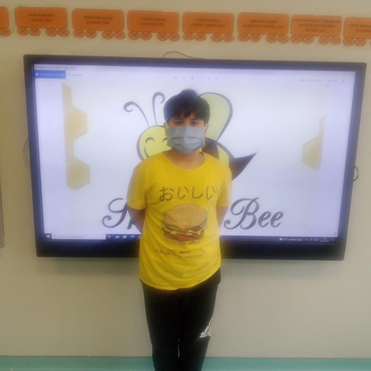 Öğrencilerimizin, öğrendikleri kelimeleri ve İngilizce heceleme becerilerini paylaştıkları "Spelling Bee" etkinliğinde 3. 4. ve 5. sınıflarda ön eleme heyecanı başladı.

#spellingbee #fikribilimkoleji