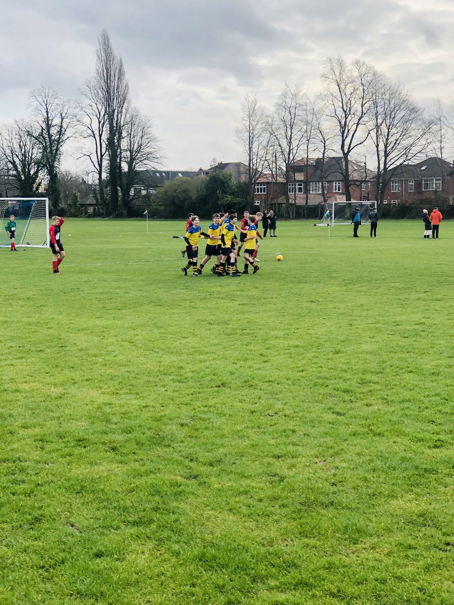 sbcm_pe's tweet photo. ⚽️ Great Morning of football at Fortress  Brantingham which saw 19 goals in three matches, great spectacle for all. 

Victories for the 12’s &amp; 13’s and a defeat for the 14’s. 

Thanks to @ripleystthomas for a very competitive morning ⚽️🔥@StBedesCollege https://t.co/2Y2FNUC05x