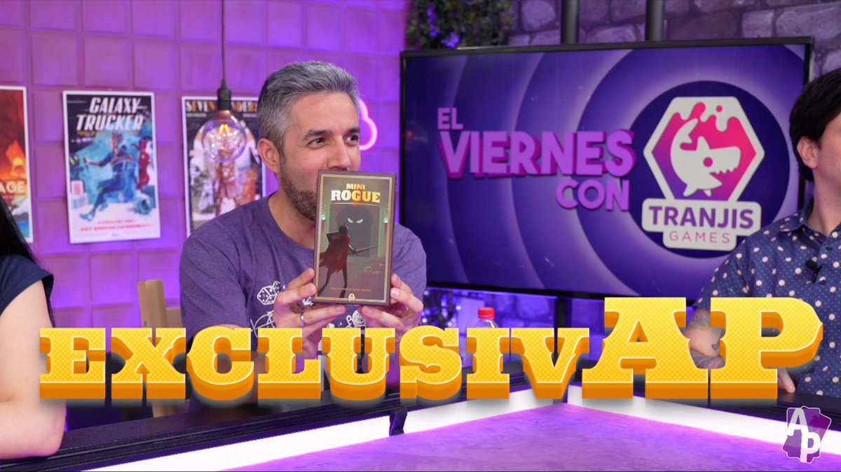 APJUEGOS's tweet photo. Nos lo pasamos genial ayer con @Tranjisgames jugando It’s a Wonderful Kingdom, Nobel Run y descubriendo tres próximos lanzamientos en #exclusivap
Gracias por estrenar este nuevo formato #elviernescontranjis https://t.co/MgVPD1wcg0