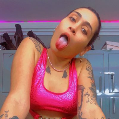 #NewProfilePic https://t.co/EHAmskmetb<a href="/tag/newprofilepic"class="tags">#NewProfilePic</a>