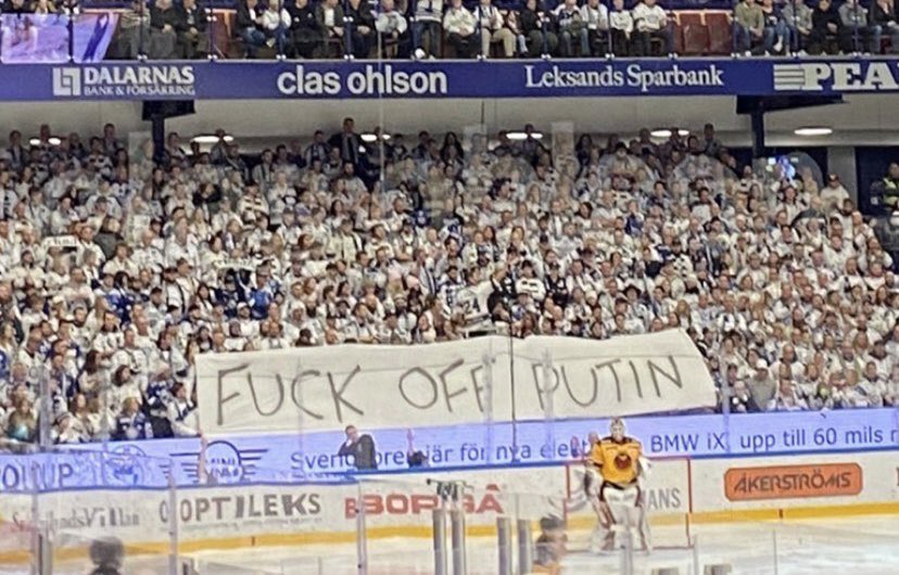 Superklinga's tweet image. Min läktare.