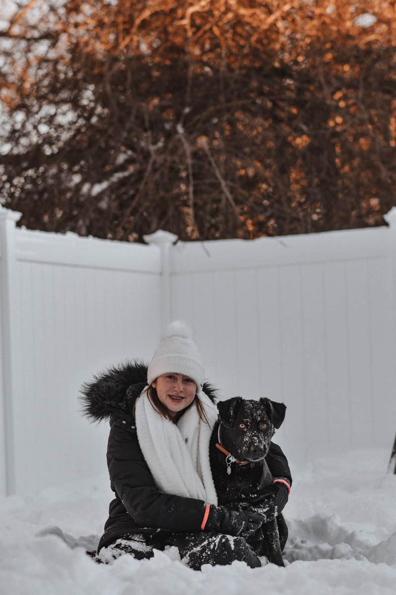 Leo + Peyton tweet media